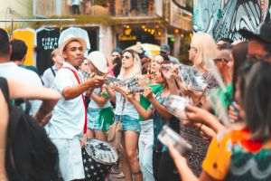 Brazilienii nu mai ştiu să danseze